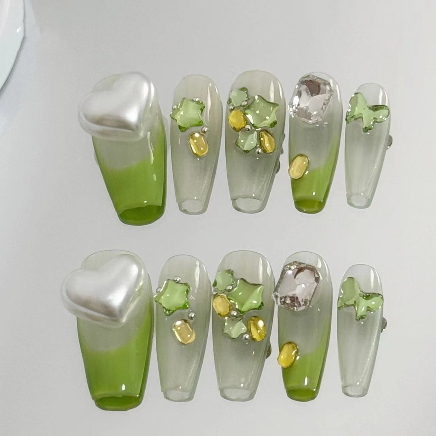 Green Pearl Hearts